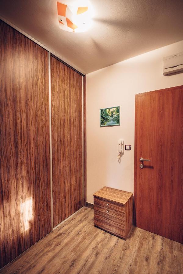 Apartmany Domino Železná Ruda エクステリア 写真
