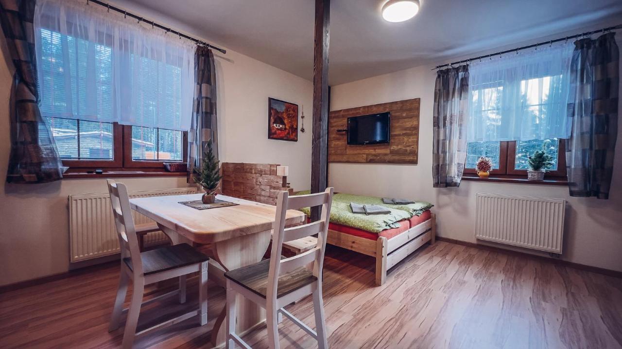 Apartmany Domino Železná Ruda エクステリア 写真