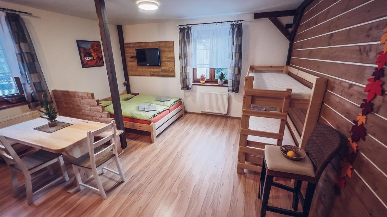 Apartmany Domino Železná Ruda エクステリア 写真
