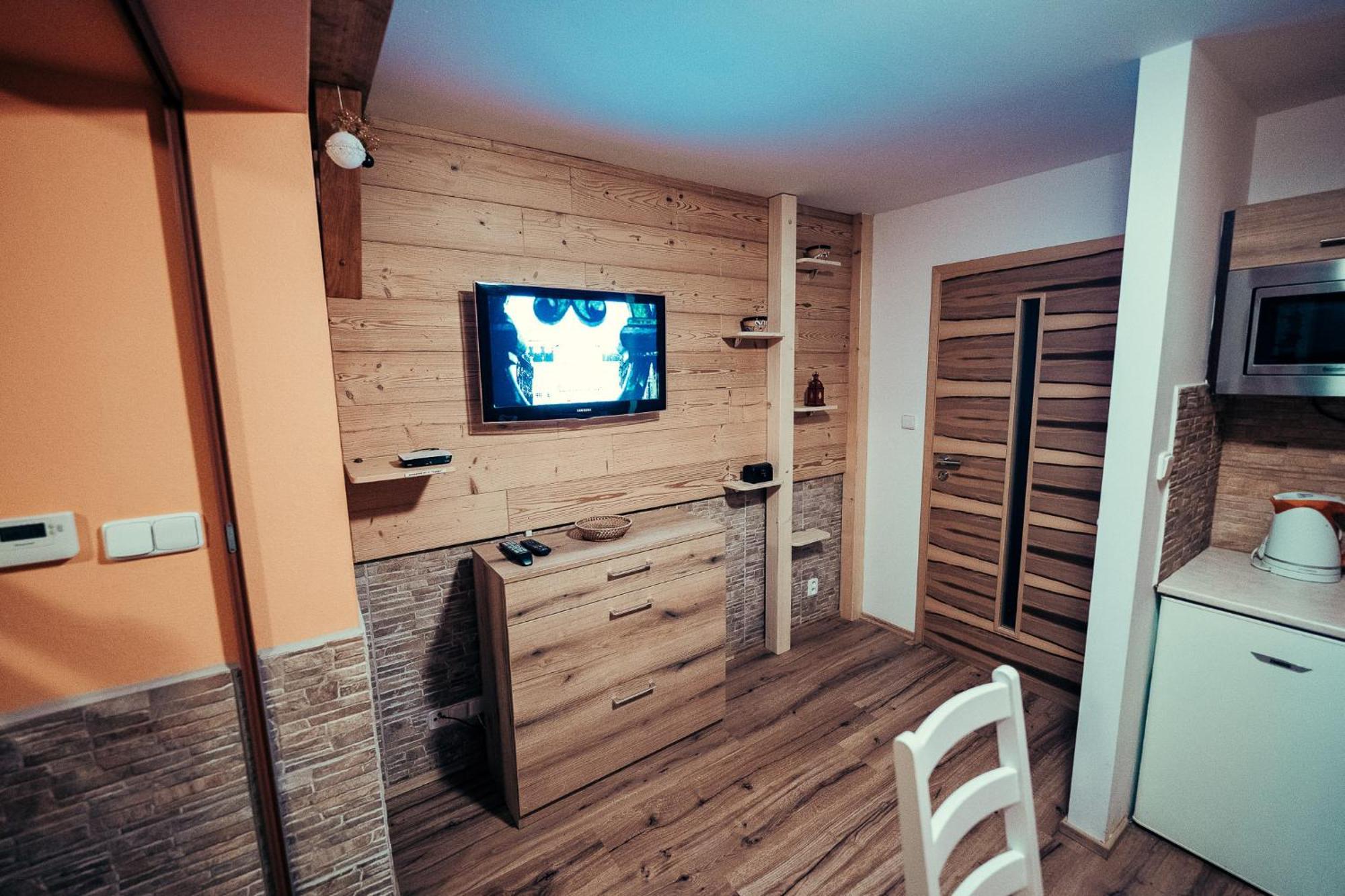 Apartmany Domino Železná Ruda エクステリア 写真