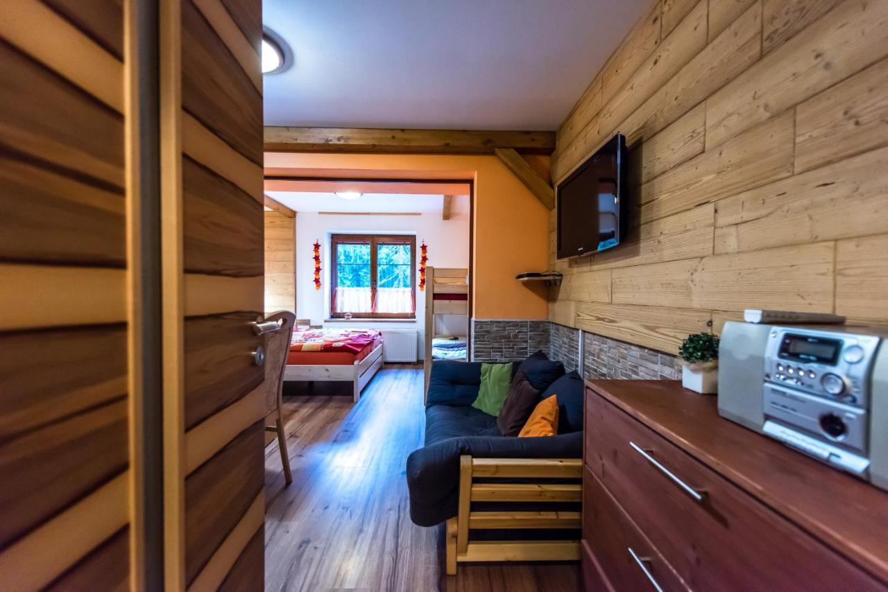 Apartmany Domino Železná Ruda エクステリア 写真