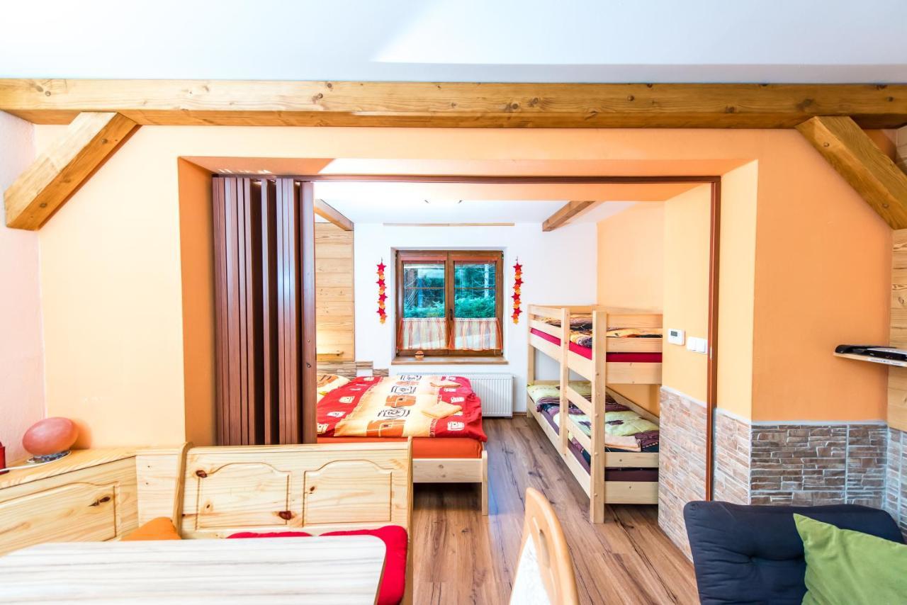 Apartmany Domino Železná Ruda エクステリア 写真