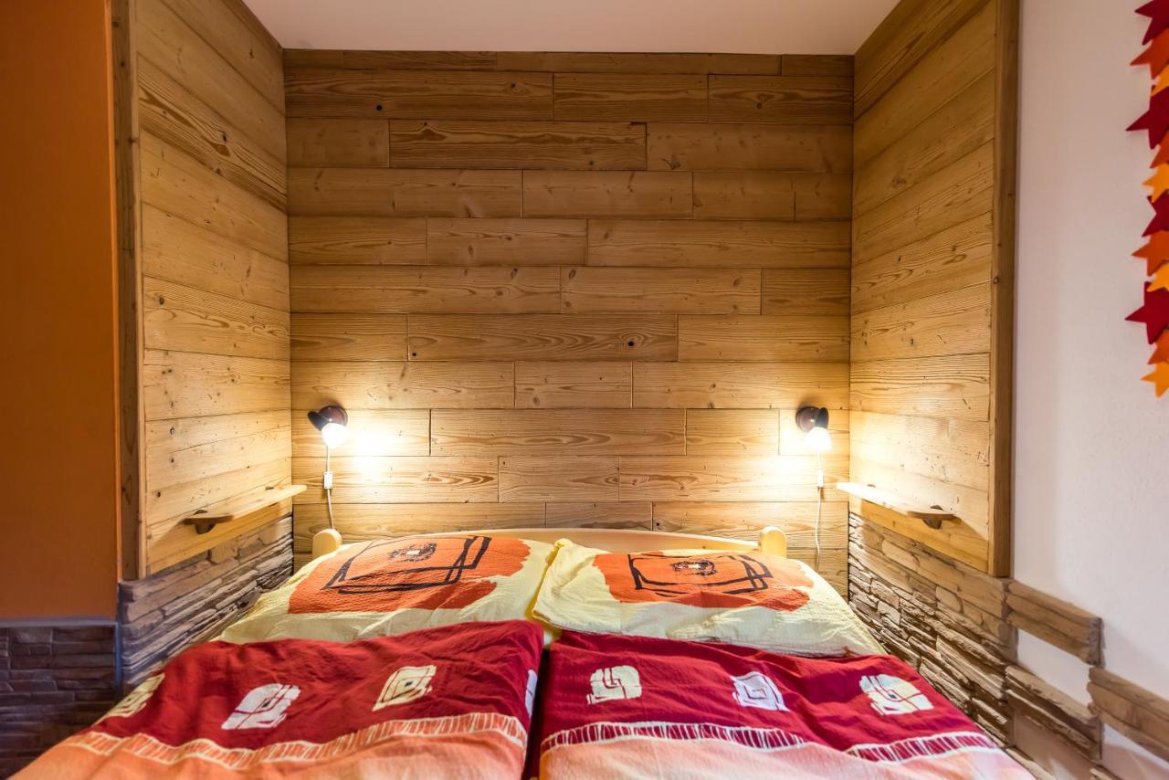Apartmany Domino Železná Ruda エクステリア 写真