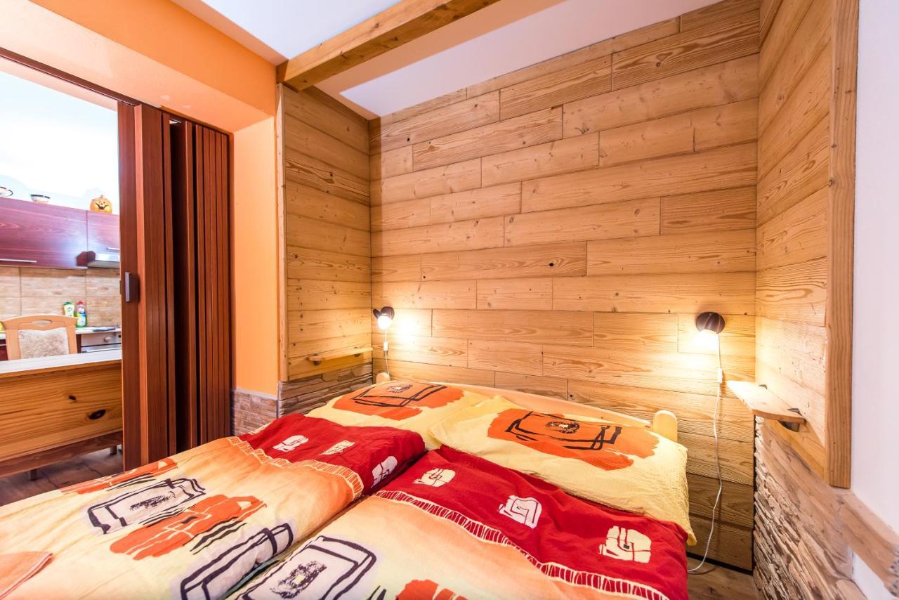 Apartmany Domino Železná Ruda エクステリア 写真